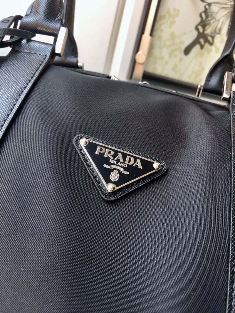 Pra*a travel bags